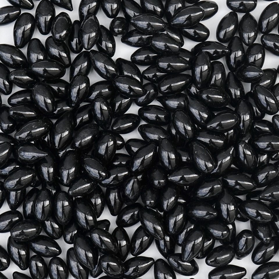 Декоративные элементы Fire Glass ГАЛЬКА ЧЕРНАЯ (1кг) по цене 2 000 руб.